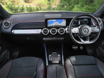 Used Mercedes-Benz EQB 2022 for sale - 75500618: Photo