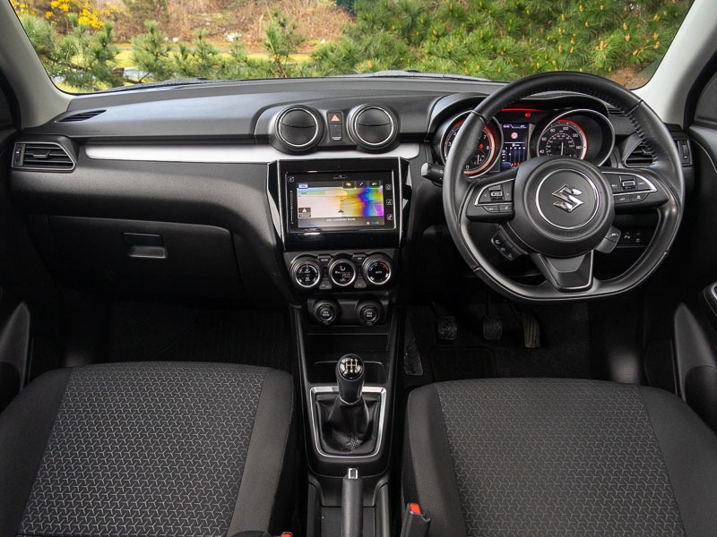 Used Suzuki Swift 2022 for sale - 78032934: Photo 2