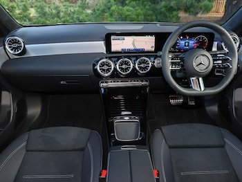 Used Mercedes-Benz A-Class 2025 for sale - 76059000: Photo 2