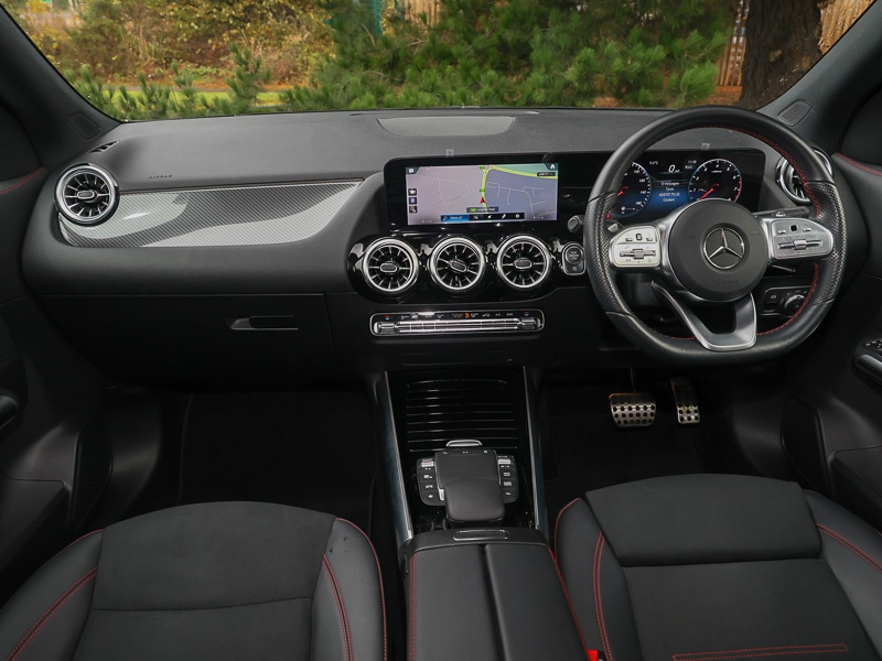 Used Mercedes-Benz GLA 2022 for sale - 76435180: Photo 2