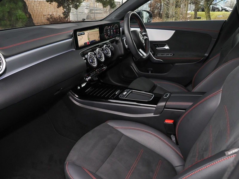 Used Mercedes-Benz CLA 2025 for sale - 77424142: Photo 5