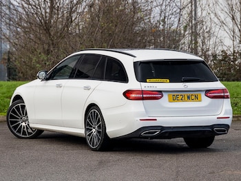 Used Mercedes-Benz E Class 2021 for sale - 79561828: Photo