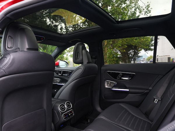 Used Mercedes-Benz C Class 2024 for sale - 75530773: Photo 17