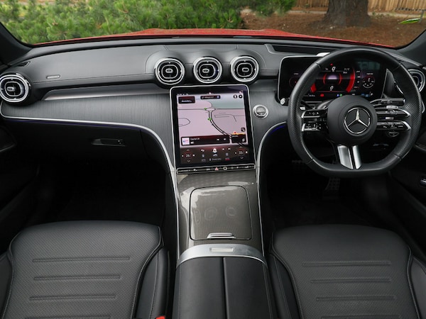 Used Mercedes-Benz C Class 2024 for sale - 75530773: Photo 2