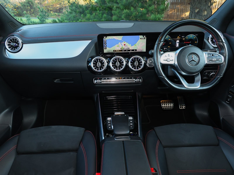 Used Mercedes-Benz EQA 2021 for sale - 76511631: Photo 2