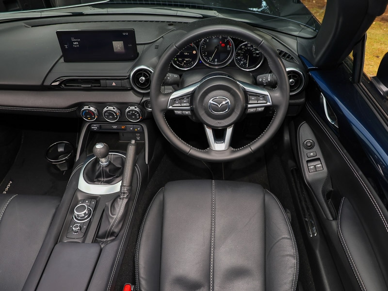 Used Mazda MX-5 2024 for sale - 76328757: Photo 2