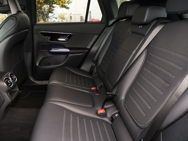 Used Mercedes-Benz GLC 2024 for sale - 76328756: Photo 6