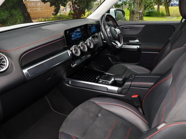 Used Mercedes-Benz EQB 2022 for sale - 75270739: Photo 5