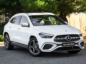 Mercedes-Benz - GLA