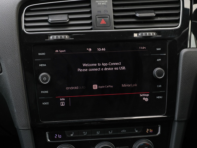 Used Volkswagen Golf 2020 for sale - 76431526: Photo 17