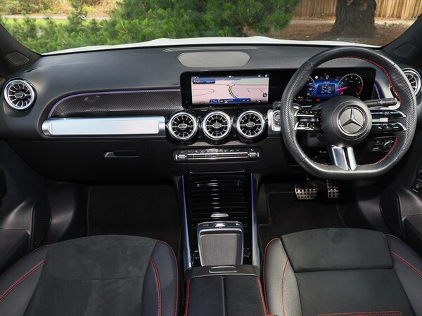 Used Mercedes-Benz GLB 2024 for sale - 75617865: Photo 2