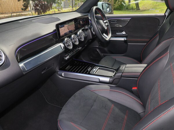 Used Mercedes-Benz GLB 2024 for sale - 75617865: Photo 5