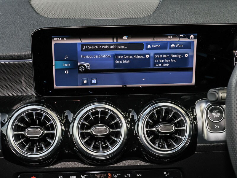 Used Mercedes-Benz GLB 2024 for sale - 76091669: Photo 11