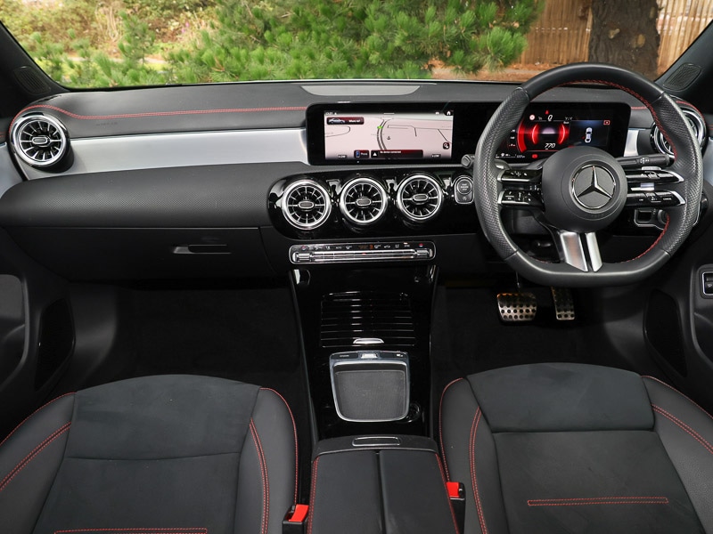 Used Mercedes-Benz CLA 2023 for sale - 76107980: Photo 2