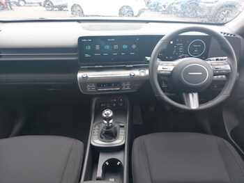 Used Mercedes-Benz C Class 2025 for sale - 77024754: Photo