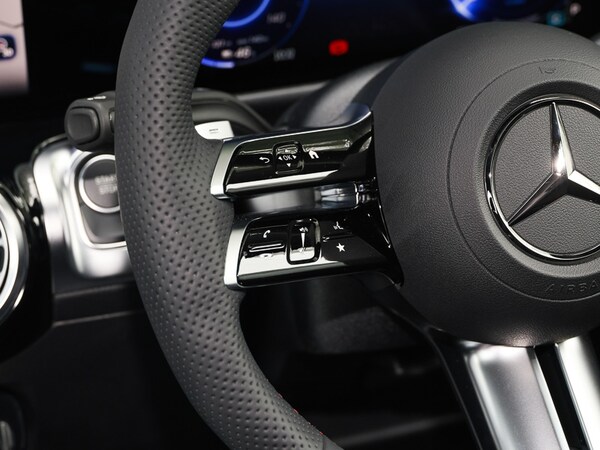 Used Mercedes-Benz EQB 2025 for sale - 74988399: Photo 11