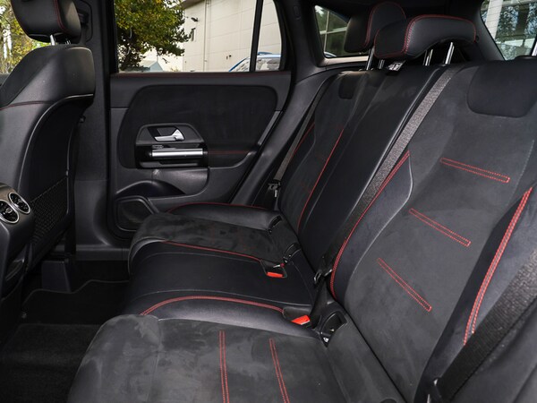 Used Mercedes-Benz GLA 2023 for sale - 76107936: Photo 6