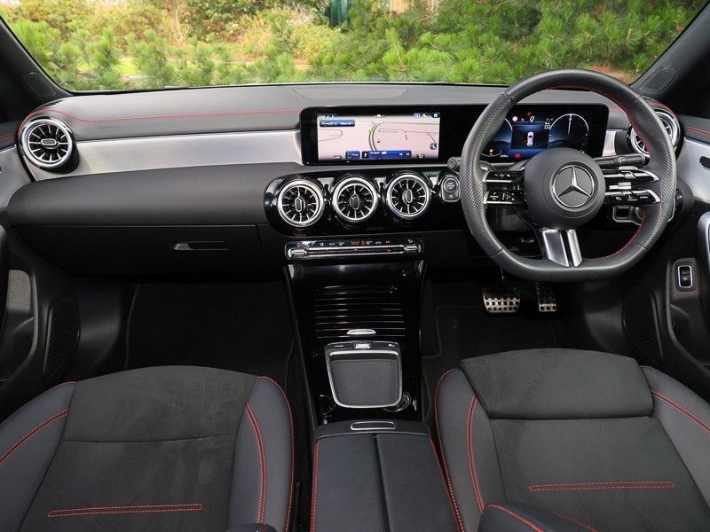 Used Mercedes-Benz CLA 2024 for sale - 77761126: Photo 2