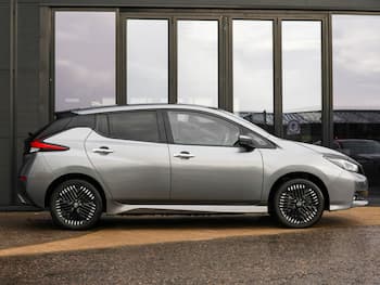 Used Nissan Leaf 2022 for sale - 79723826: Photo