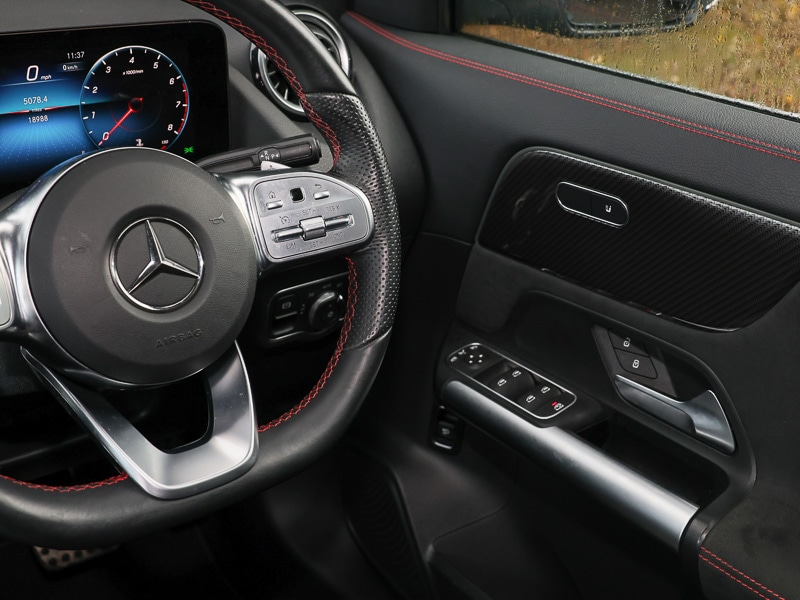 Used Mercedes-Benz GLA 2023 for sale - 76589287: Photo 11