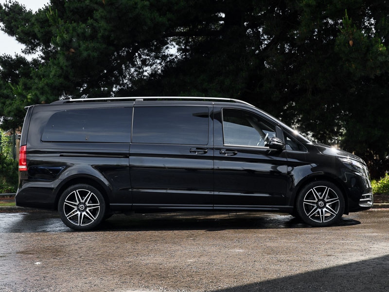 Used Mercedes-Benz V-Class 2024 for sale - 76708077: Photo 4