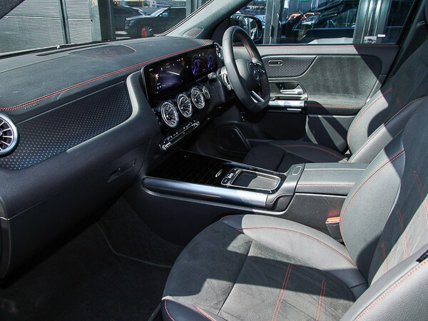 Used Mercedes-Benz EQA 2024 for sale - 74341947: Photo 5