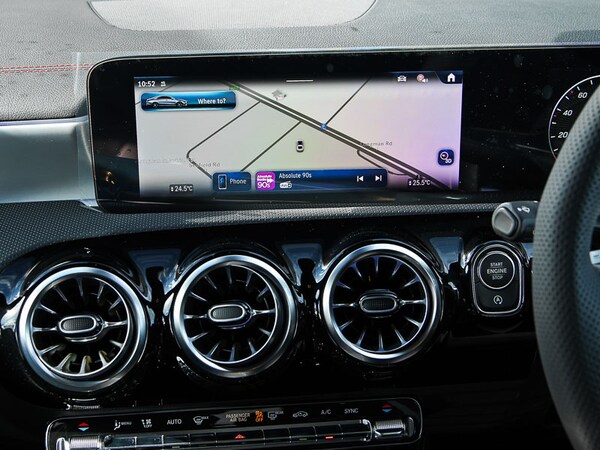 Used Mercedes-Benz CLA 2024 for sale - 74147215: Photo 17