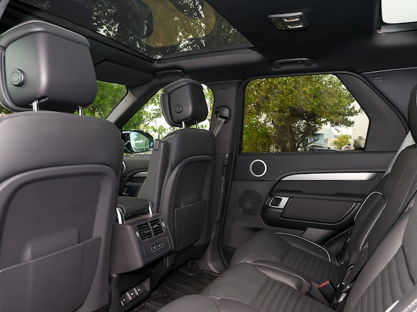 Used Land Rover Discovery 2024 for sale - 76269136: Photo 9