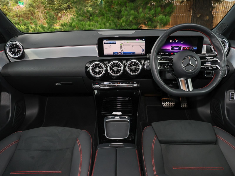 Used Mercedes-Benz A-Class 2024 for sale - 76343469: Photo 2