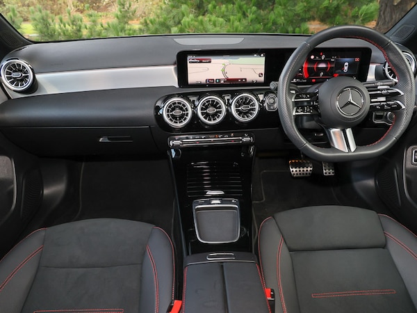 Used Mercedes-Benz A-Class 2025 for sale - 76221493: Photo 2