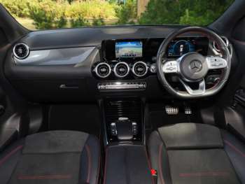 Used Mercedes-Benz GLA 2020 for sale - 75284878: Photo