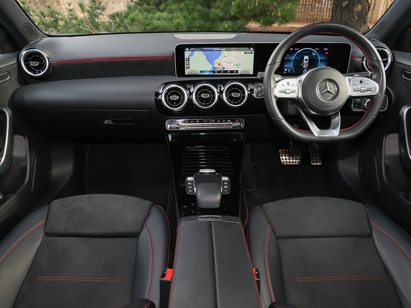 Used Mercedes-Benz A-Class 2020 for sale - 77933039: Photo 2