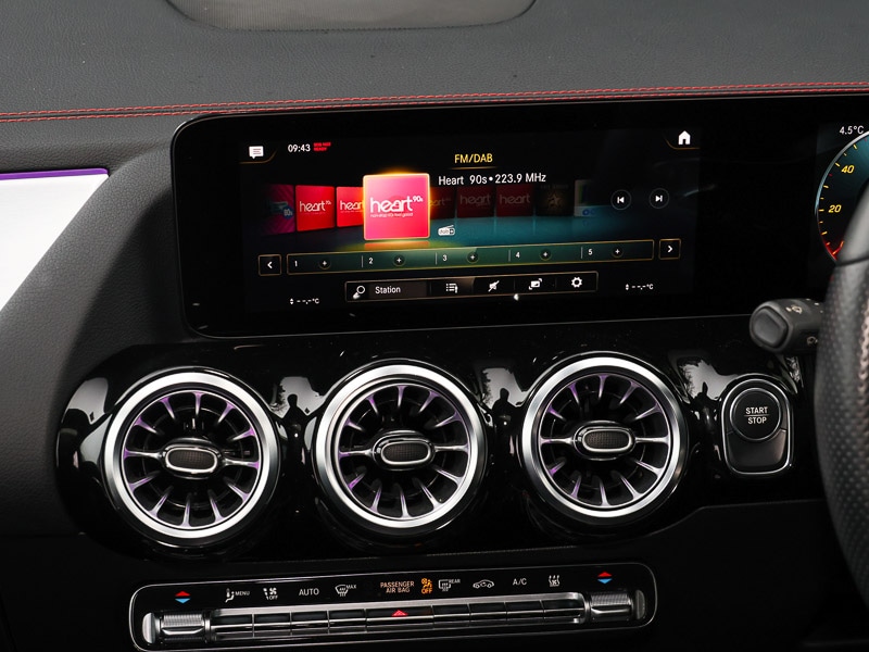 Used Mercedes-Benz EQA 2021 for sale - 76628947: Photo 14