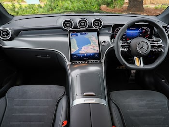 Used Mercedes-Benz GLC 2025 for sale - 75050076: Photo