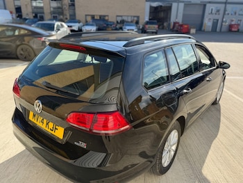 Used Volkswagen Golf 2014 for sale - 77721696: Photo