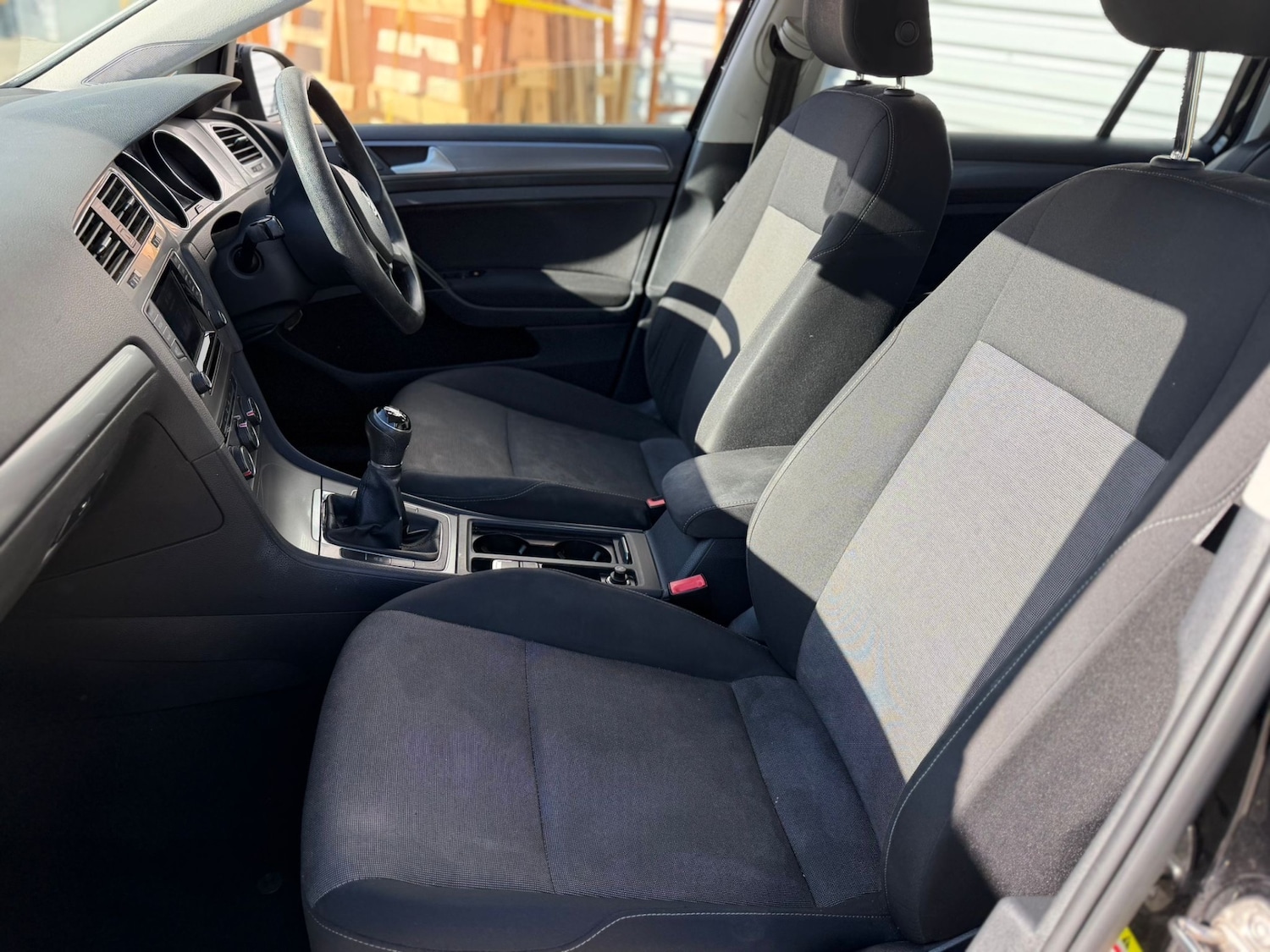 Used Volkswagen Golf 2014 for sale - 77721696: Photo 8