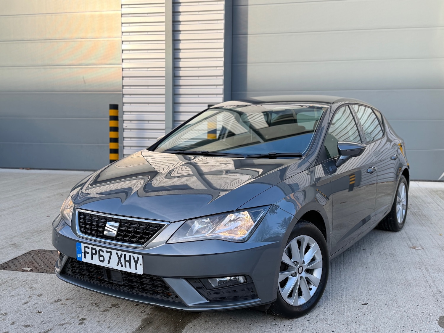 Used SEAT Leon 2017 for sale - 76720379: Photo 1