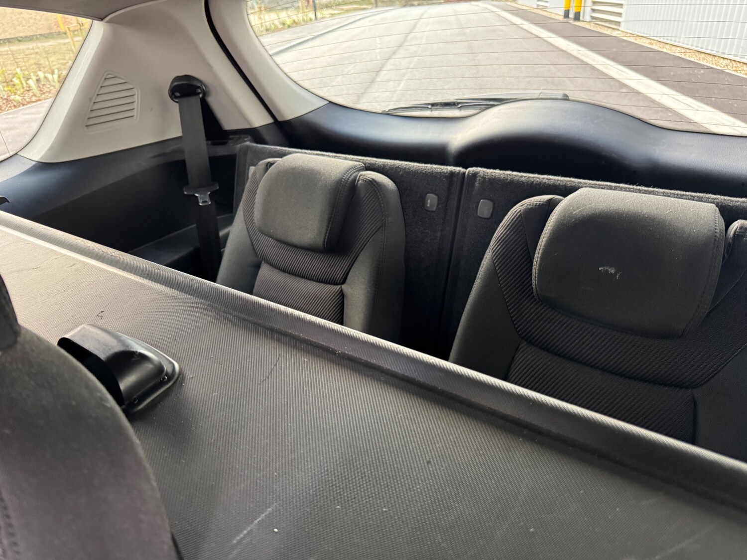 Used Ford S-Max 2012 for sale - 77837265: Photo 11