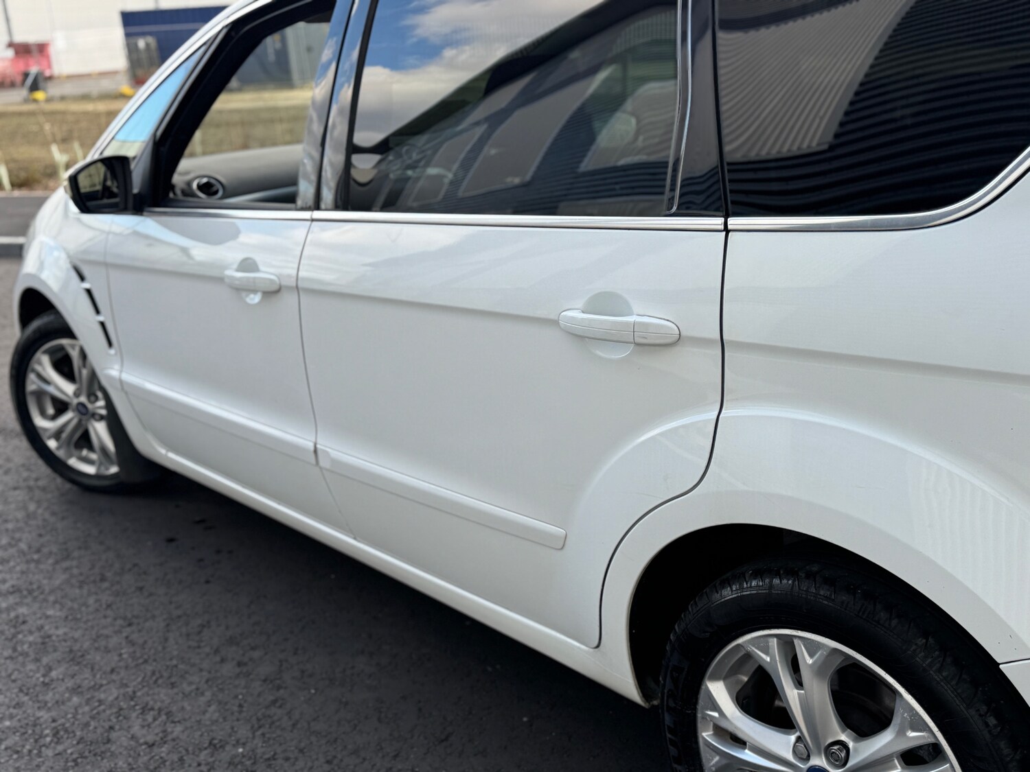 Used Ford S-Max 2012 for sale - 77837265: Photo 9