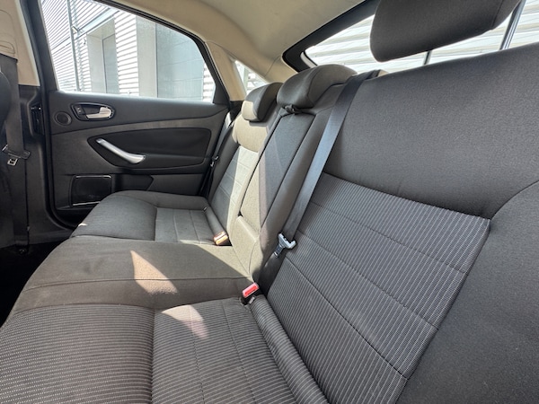 Used Ford Mondeo 2009 for sale - 75250679: Photo 8