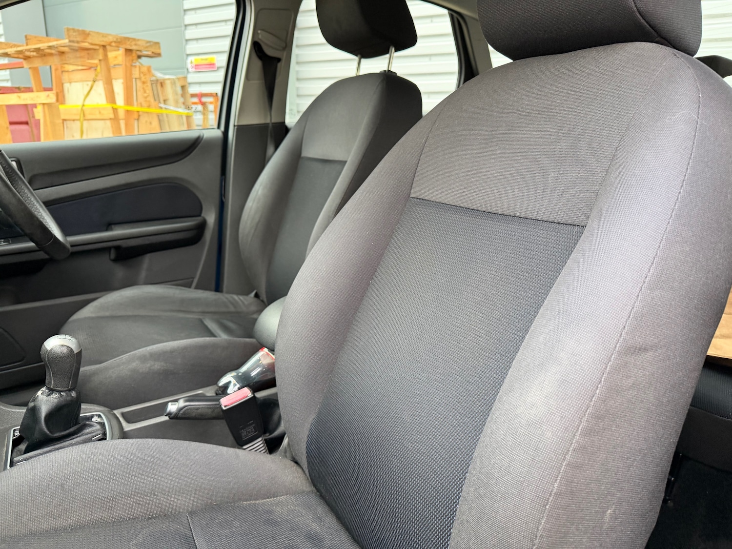 Used Ford Focus 2005 for sale - 77423697: Photo 9