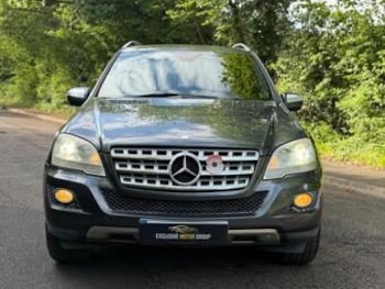Used Mercedes-Benz M Class 2010 for sale - 79023132: Photo