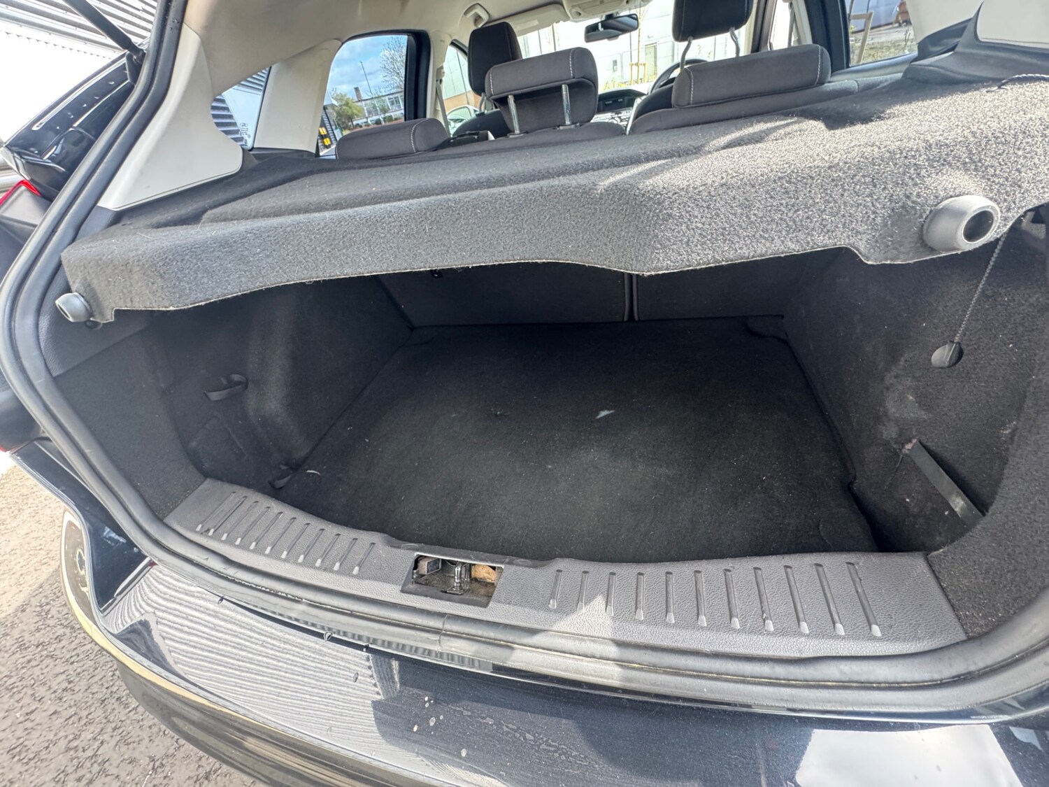 Used Ford Focus 2011 for sale - 78118505: Photo 13