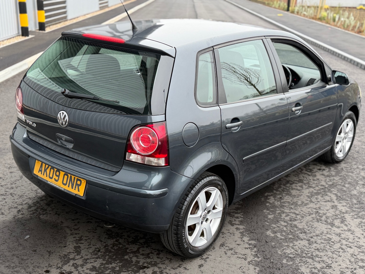 Used Volkswagen Polo 2009 for sale - 77791562: Photo 8
