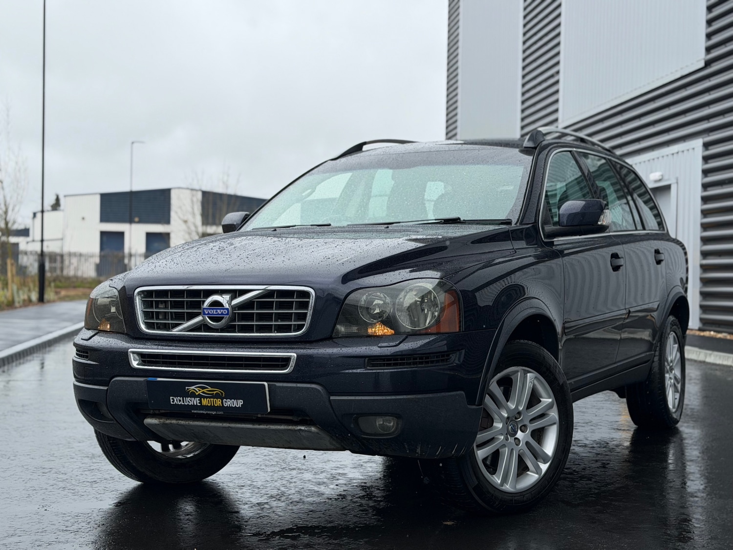 Used Volvo XC90 2011 for sale - 78045344: Photo 2