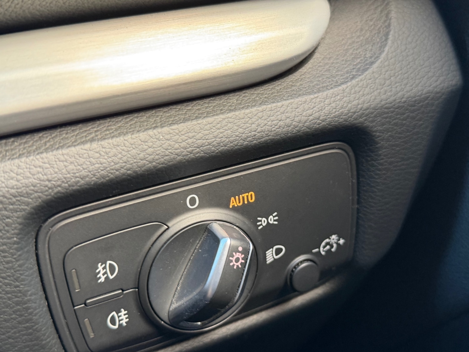 Used Audi A3 2015 for sale - 77201475: Photo 22