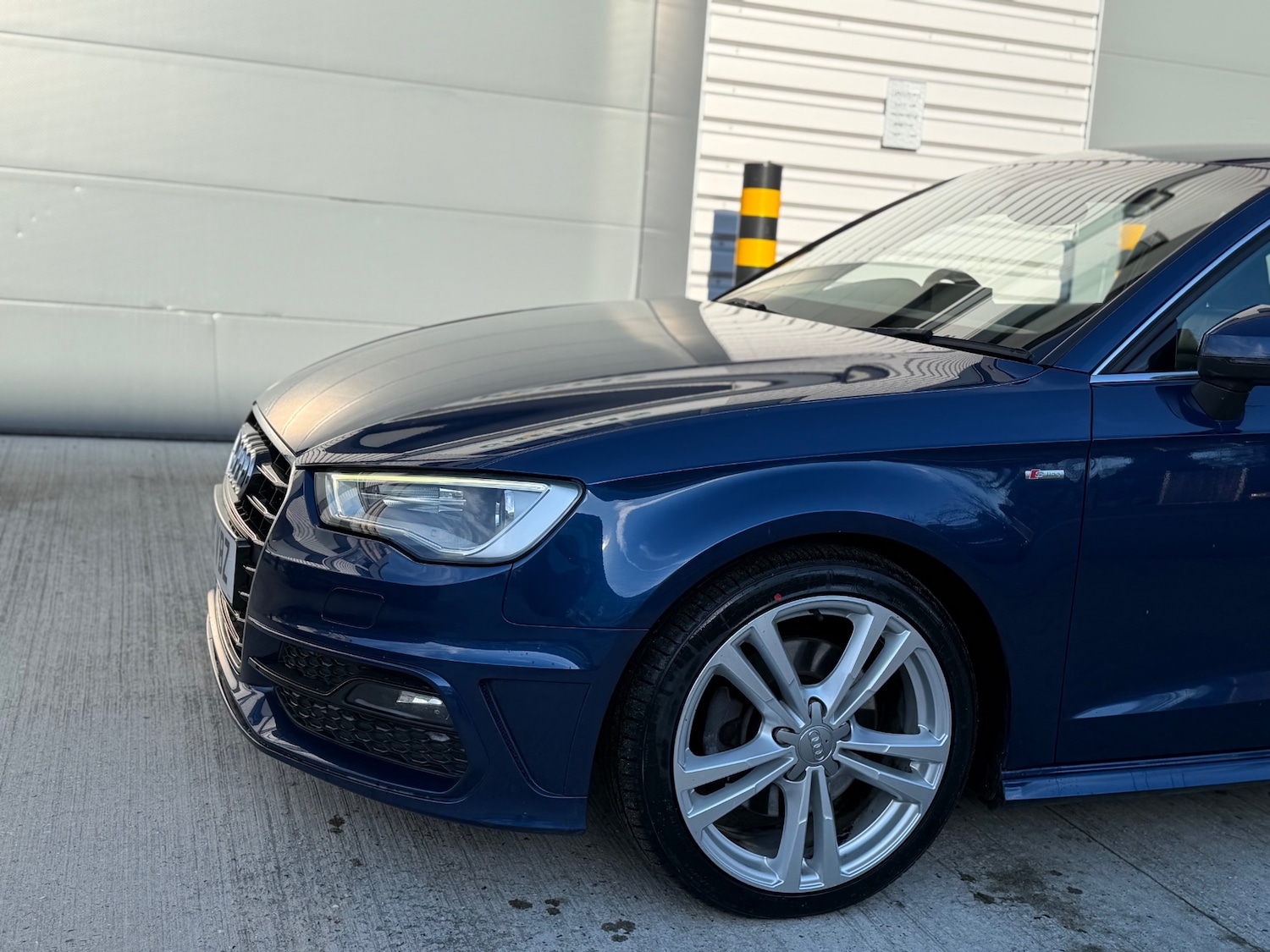 Used Audi A3 2015 for sale - 77201475: Photo 8