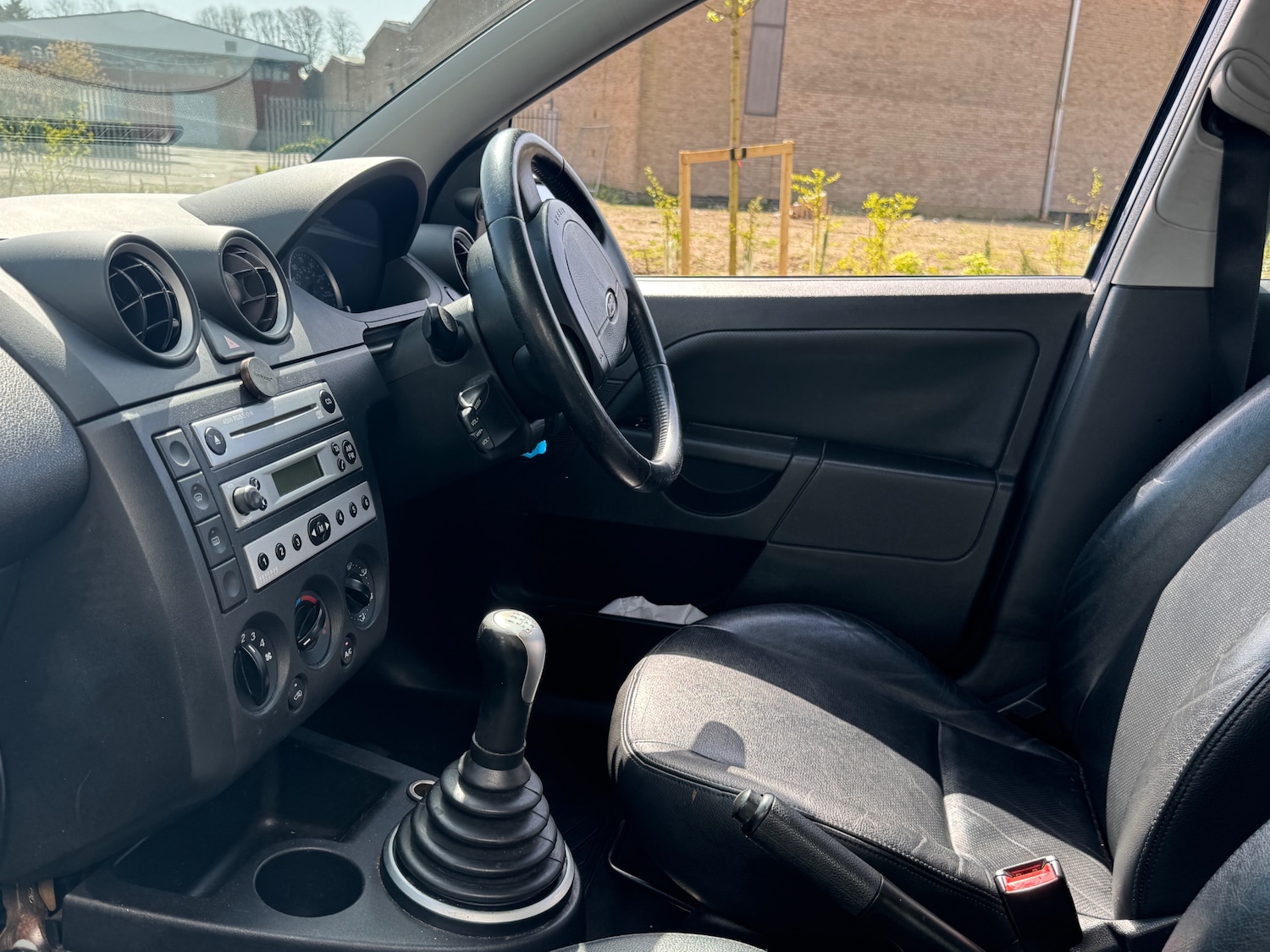 Used Ford Fiesta 2005 for sale - 78214074: Photo 10