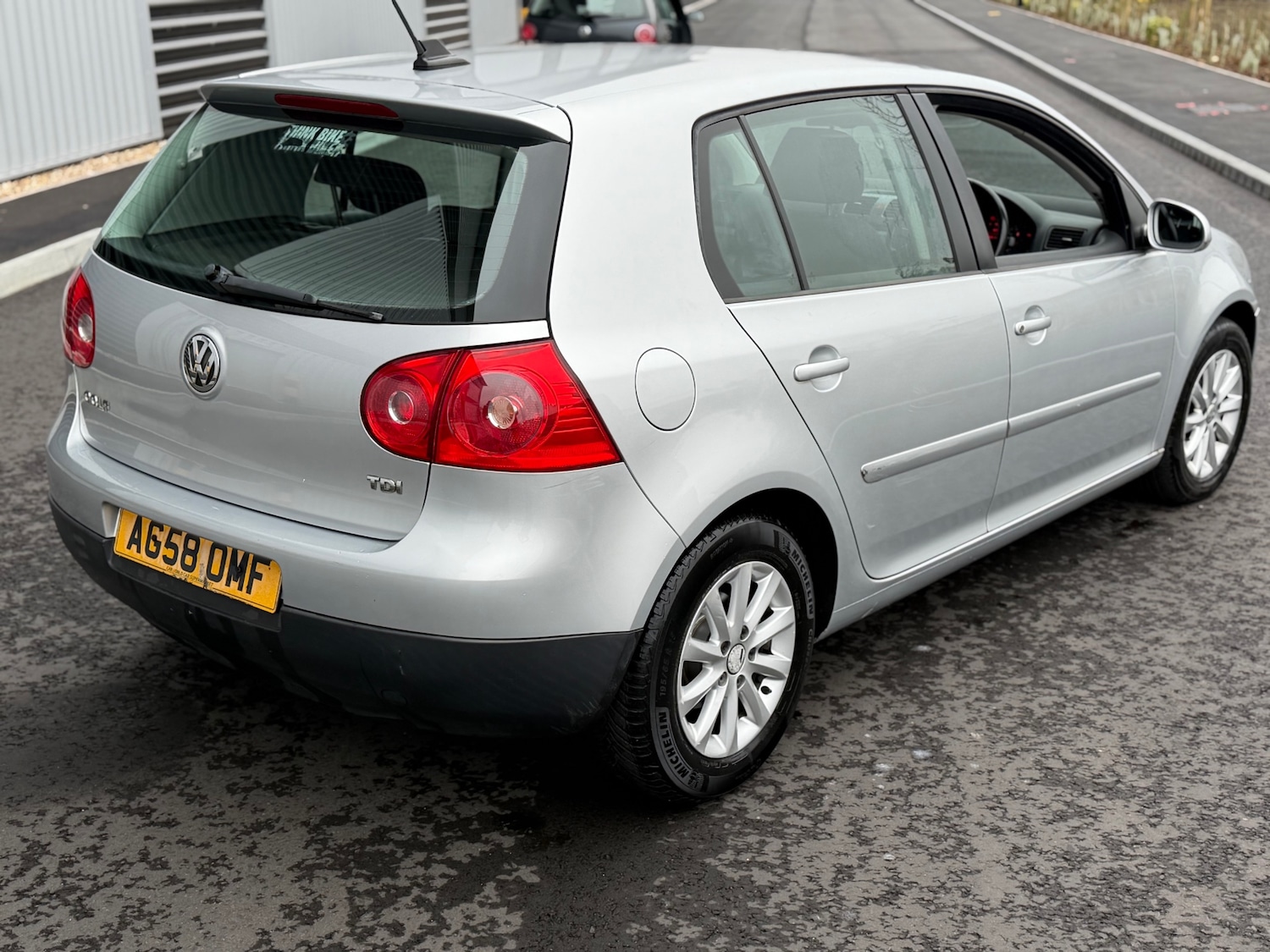 Used Volkswagen Golf 2008 for sale - 77791305: Photo 11