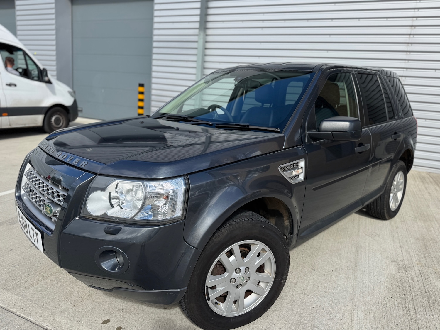 Used Land Rover Freelander 2008 for sale - 78045460: Photo 7